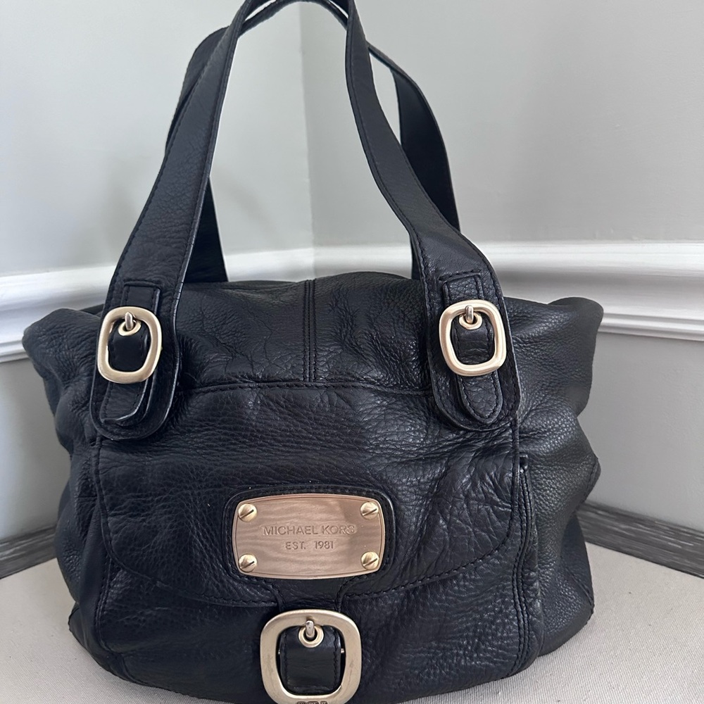 Michael Kors Vintage Hudson Downtown Hobo Soft Leather Shoulder Bag Black